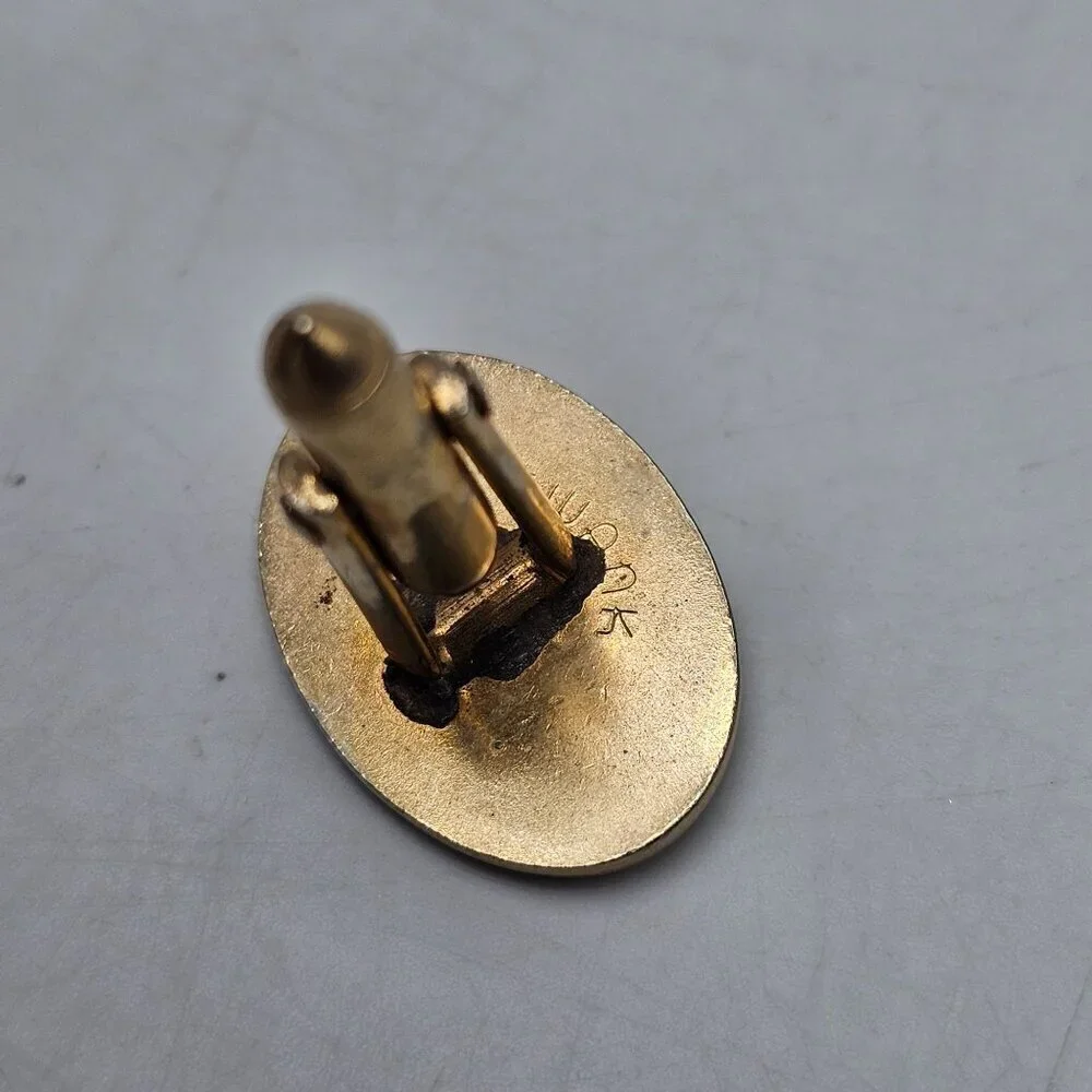 Vintage Gold Oval Cufflinks With Geometric Engraving Mid Century